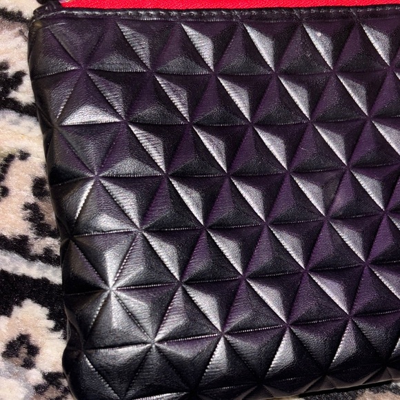 Shiseido Black Quilted Women's makeup Clutch - Picture 11 of 12